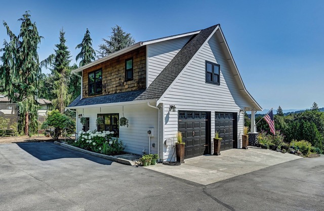 Charming 1-bedroom house with WiFi, AC in lovely Snohomish