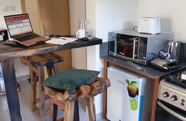 Charming 1-BR Apmt in quiete & pleasant Fumba Town in Zanzibar next to a Creek!