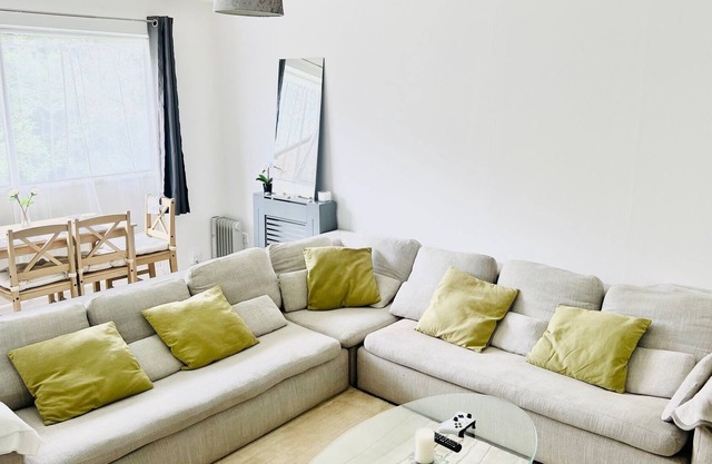 Charming 2-Bed Apartment in Hemel Hempstead