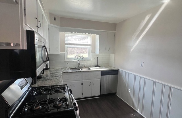 Charming 2-Bedroom Apartment in Cincinnati