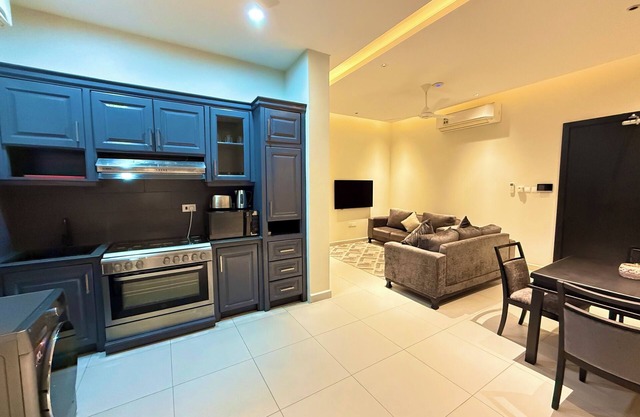 Charming 2-bedroom Apartment with AC, WiFi in beautiful Zanzibar stonetown