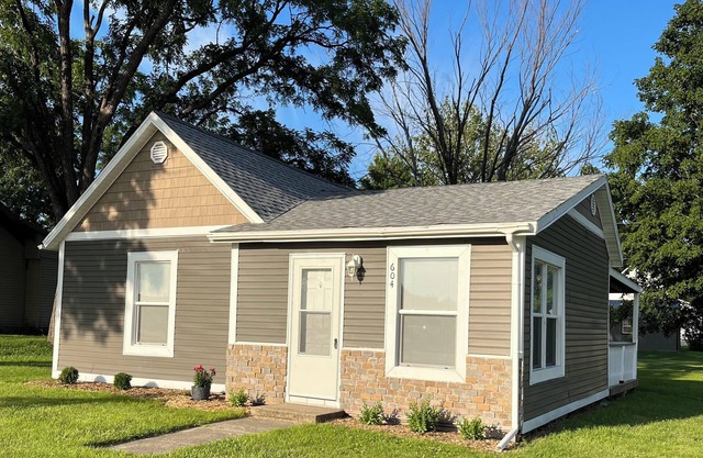 Charming 2-bedroom house in Collins with AC, WiFi