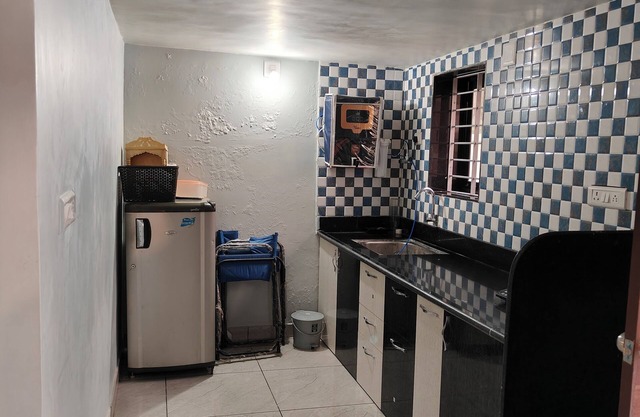 Charming 2-Bedroom Villa with Huge Garden