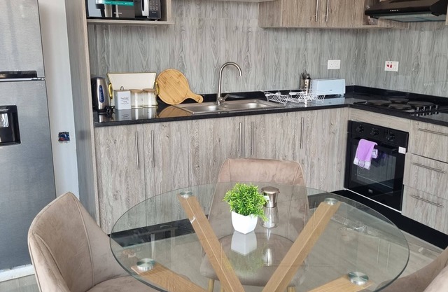 Charming 2Beds-2Baths Apt Wifi and backup solar in Ibex Hill Kingsland Lusaka5nn
