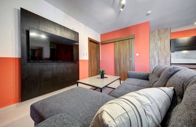 Charming 2BR home close to Pieta Marina & Valletta