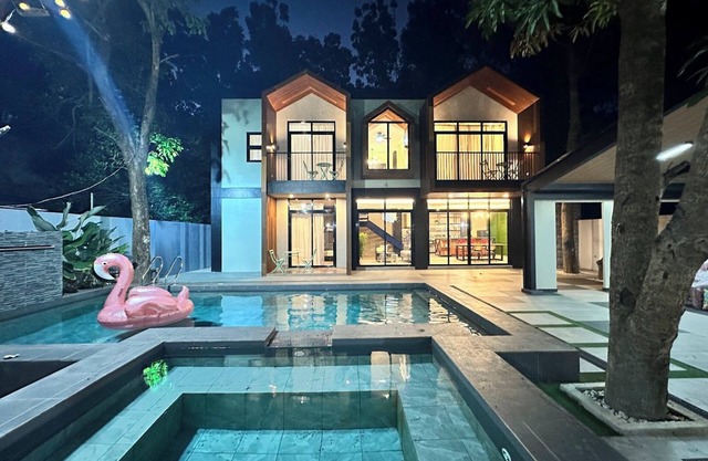Charming 3-bedroom villa with private plunge pool in Lubao Pampanga