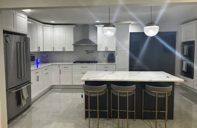 Charming 3 Bedroom 3 Bathroom Just 30 Mins from NYC - Perfect VBRO Getaway