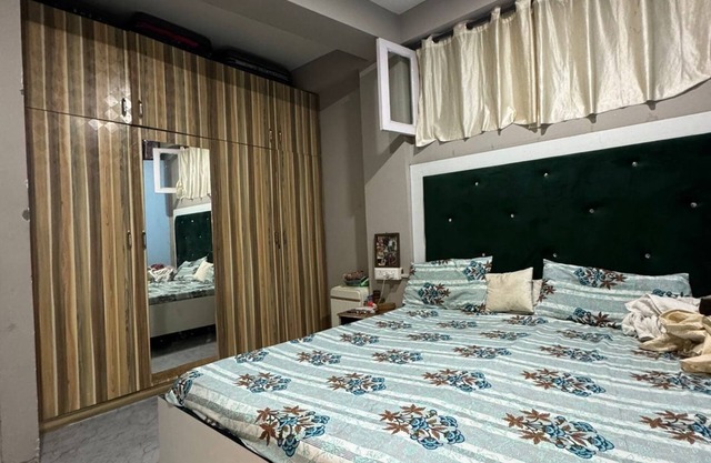 Charming 3-bedroom apartment with AC and WiFi in marvelous Vashist