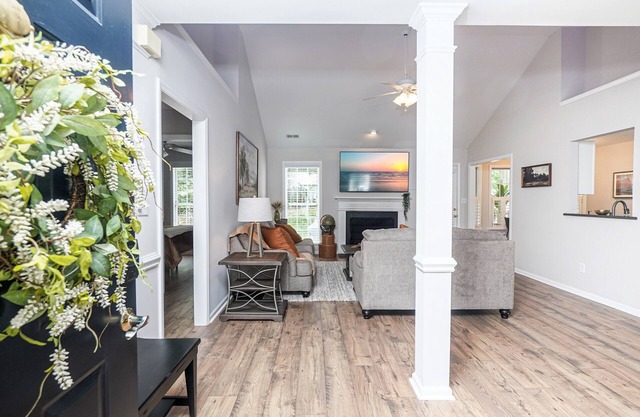 Charming 3-bedroom home in quiet Waxhaw neighborhood.