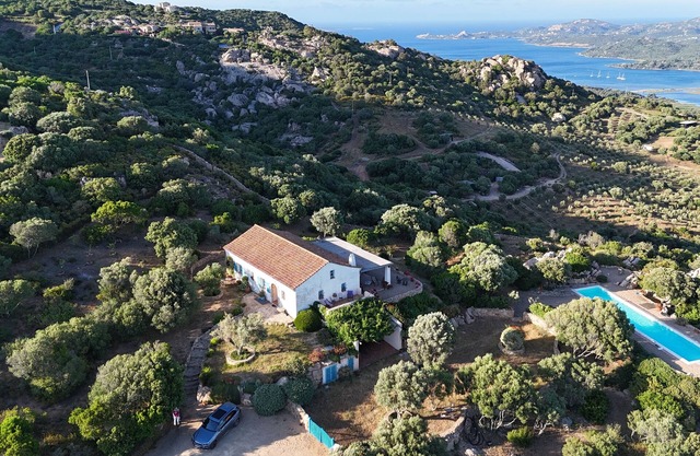 Charming 3-bedroom villa with pool, spectacular view, Cannigione, Costa Smeralda