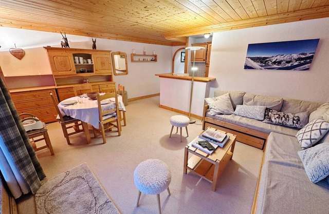 Charming 3-room apt in Méribel, 5 guests, balcony, WIFI, garage