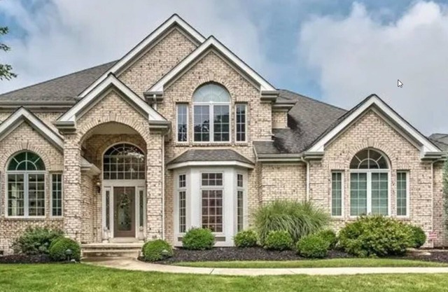Charming 4-bedroom house situated on Treesdale Private Golf Course