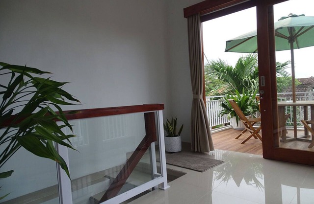 Charming 4-bedroom villa with Pool, WiFi and AC in enchanting Lovina, North Bali