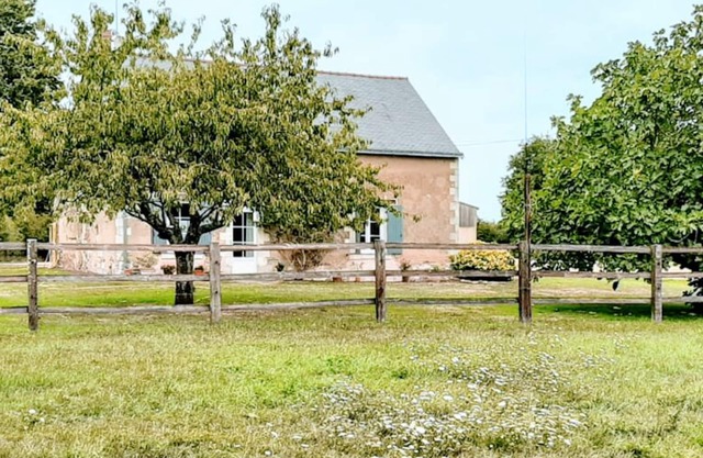 Charming 4* gîte in Anjou, surrounded by horses