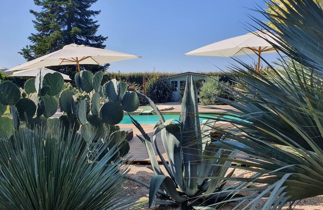 Charming 4-star gîte in a 1785 bastide in Haute Provence