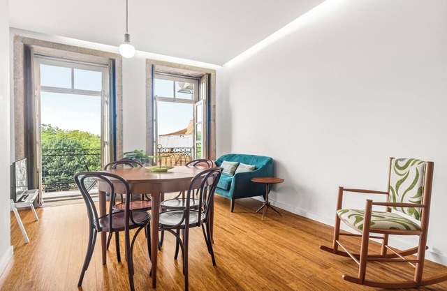Charming and spacious Apartment Port Historic Center