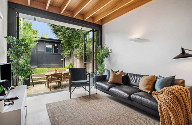 Charming Annandale Oasis with Garage Parking