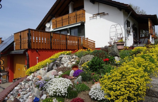Charming Apartment “Camilla Wagner” with Mountain View