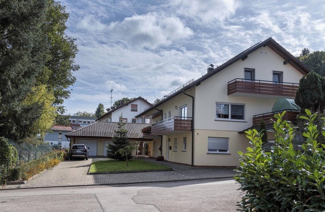 Charming Apartment “Grauer” close to Lake Constance with Wi-Fi, Terrace & Garden