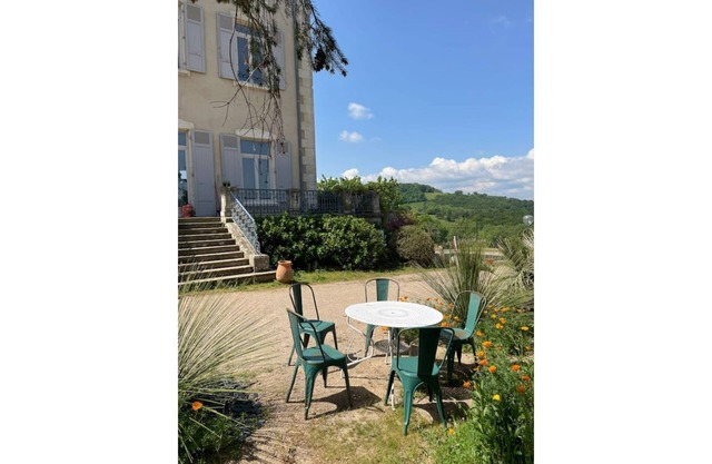 Charming apartment in a 19th-century château