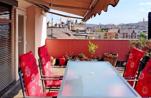 CHARMING APT/BIG PANORAMA TERRACE