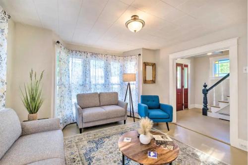 Charming Bingham Home Near Outdoor Adventure, Pet Friendly!