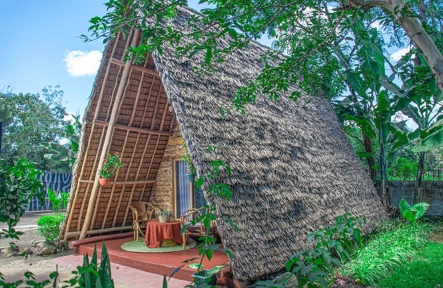 Charming Cabin in our Eco-Garden Homestay near Kilimanjaro International Airport