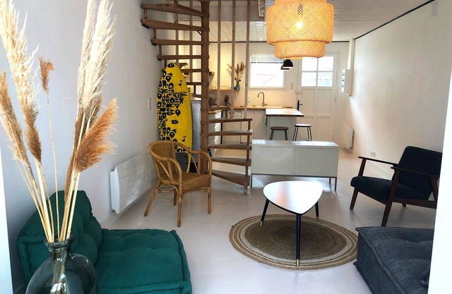 Charming Ciboure house near the pediment