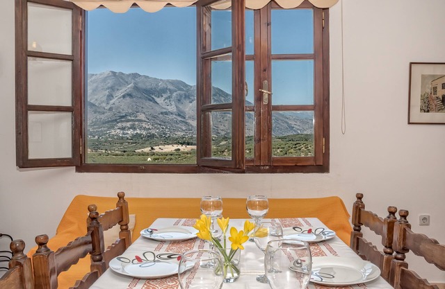 Charming cottage with a unique view
