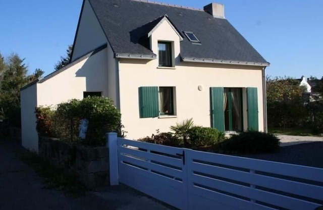 Charming Cottage near Beach, Garden, Baby-Friendly, Piriac-sur-Mer