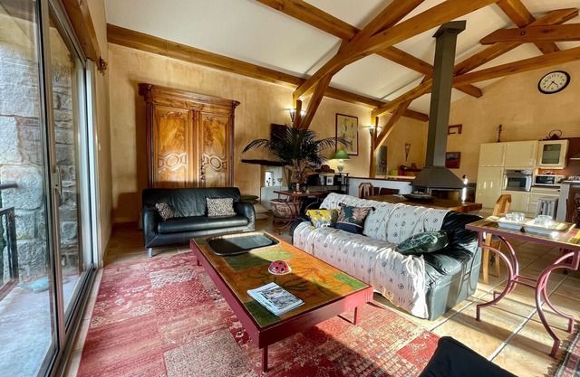 Charming Cottage with Panoramic Valley Views, Fireplace, and Baby Equipment in Tranquil Village