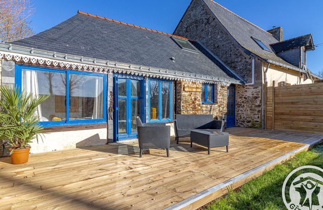Charming Country Cottage with Terrace, Wood Stove, and Nearby Outdoor Activities