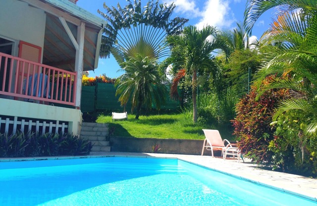 Charming creole villa comfort swimming pool wi fi only 300 m from the beach.