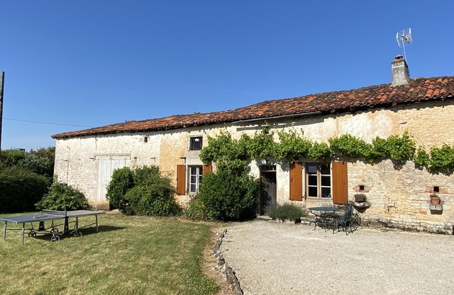 Charming, Detached Farmhouse With Private Swimming Pool.