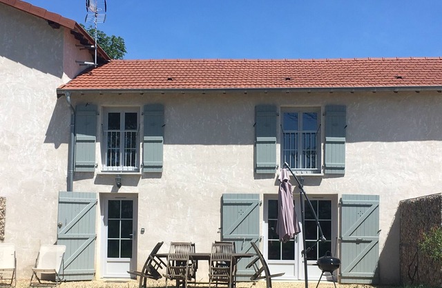 Charming duplex with terrace and view of Solutré