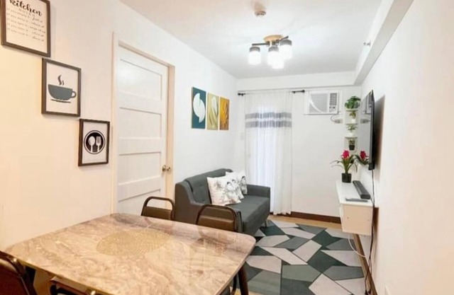 Charming estate with 1 bedroom and AC, WiFi in tranquil Davao City