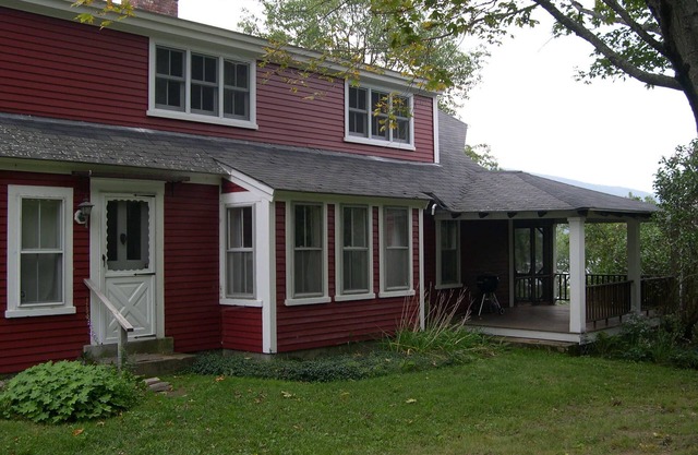 Charming Farm House, with Lake Frontage on Sandwich Bay Squam Lake
