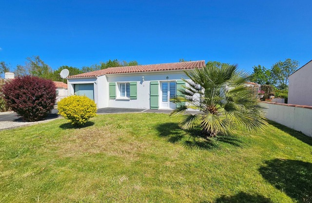 Charming, Quiet House Near Beach & Countryside - Ideal Getaway