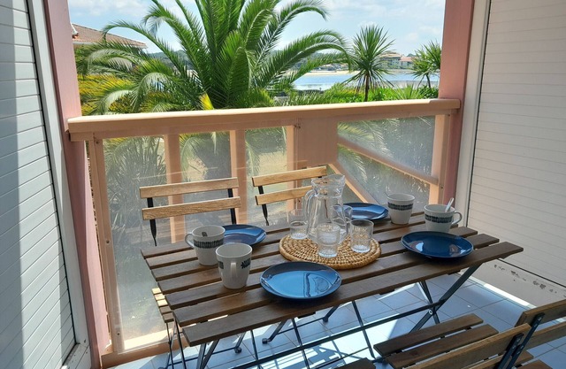Charming Apartment with Pool, Near Beach - Vieux-Boucau
