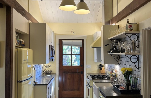 Charming, French-Inspired 2 BR 2 BA Apartment, 1 Block from Ocean Ave.