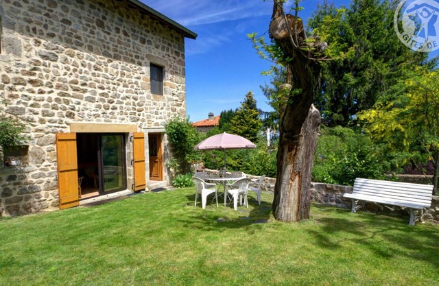 Charming Gîte with Private Yard, Fireplace, and Modern Amenities