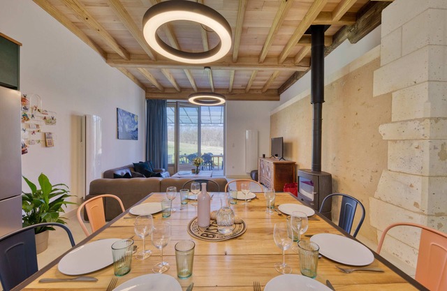 Charming house 3* for 8 people, with swimming pool, renovated, Brantôme in Périgord Vert