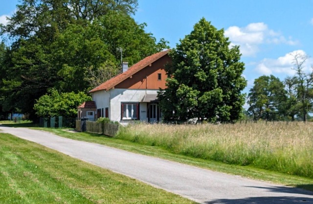 Charming Home in Verdant Vôge - Hike, Bike, and Relax Nearby