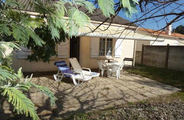 Charming house in La Barre-de-Monts for 4 guests