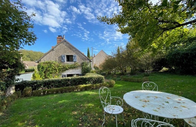 Charming house between Amboise and Chaumont sur Loire