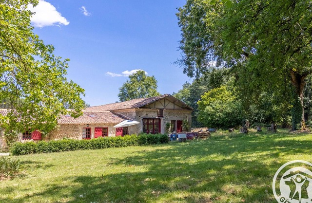 Charming house near Montreuil Bellay with Wifi and Pets allowed