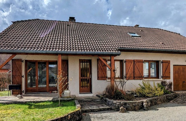 Charming house with garden, terrace and parking near Ballon d'Alsace