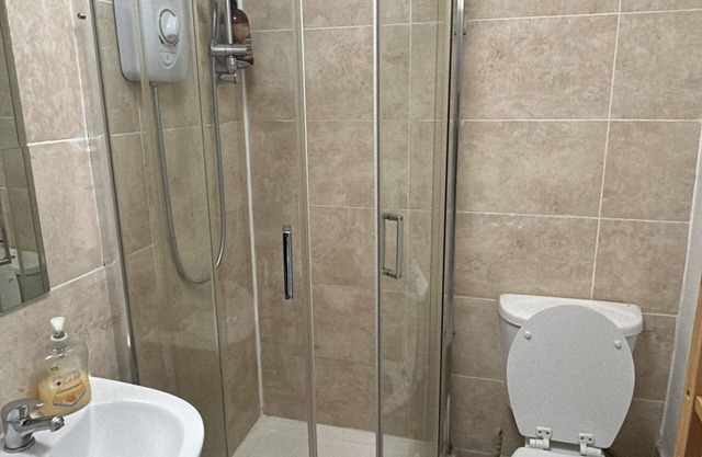 Charming London apartment - with WiFi - Central station 5 minutes walk