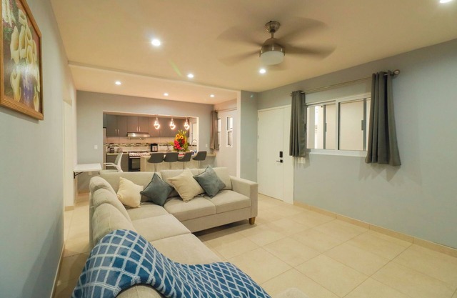 Charming and Modern! Apartment, 10 min from the Zócalo of Oaxaca.