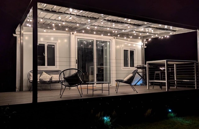 Charming Off-Grid Cabin Near Wineries - Peaceful Retreat With Stunning Views